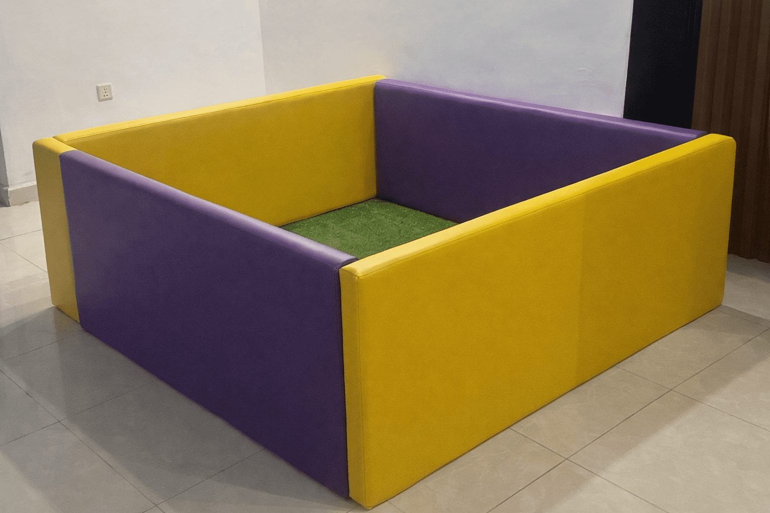 Ball Pit Square
